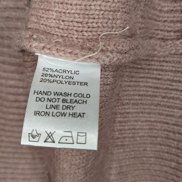 ee:some Pom-Pom Soft Pink Tunic Sweater, Medium - Picture 5 of 6